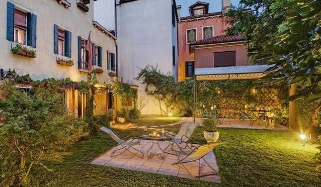 Bed and Breakfast Casa Rezzonico Venedig Exterior foto